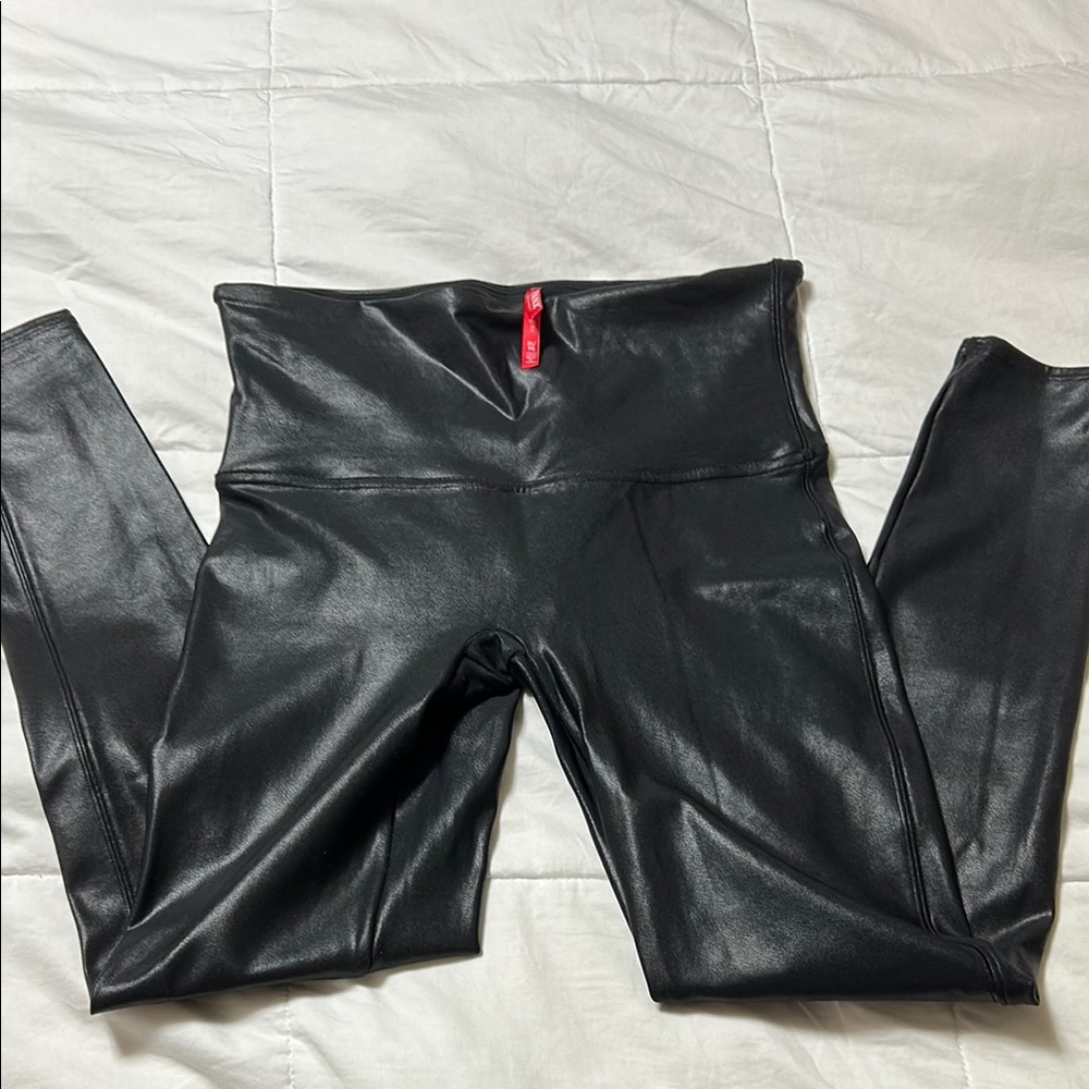 SPANX Black Faux Leather Leggings size XL